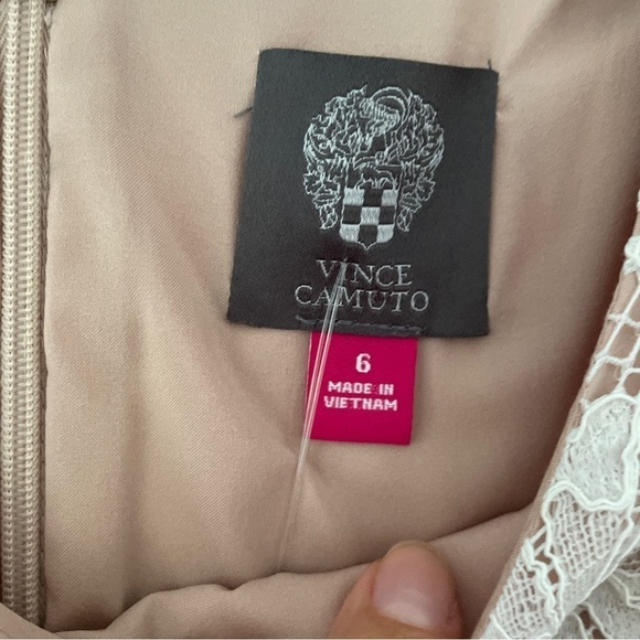 Vince Camuto White & Cream Lace Dress - Picture 9 of 16